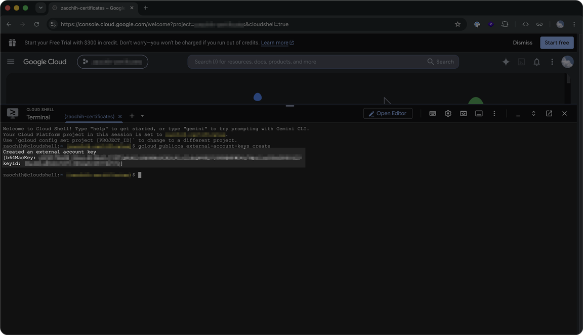 Google Cloud Platform 的 Cloud Shell 的屏幕截图,框住了“Created an external account key”。
